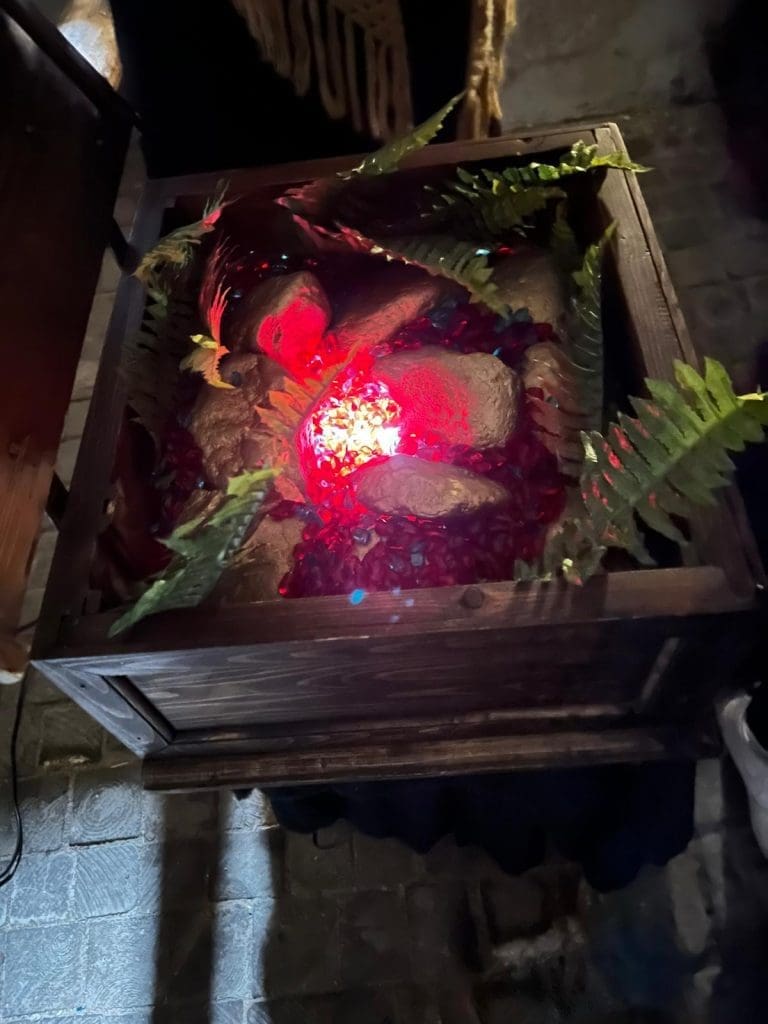 027774